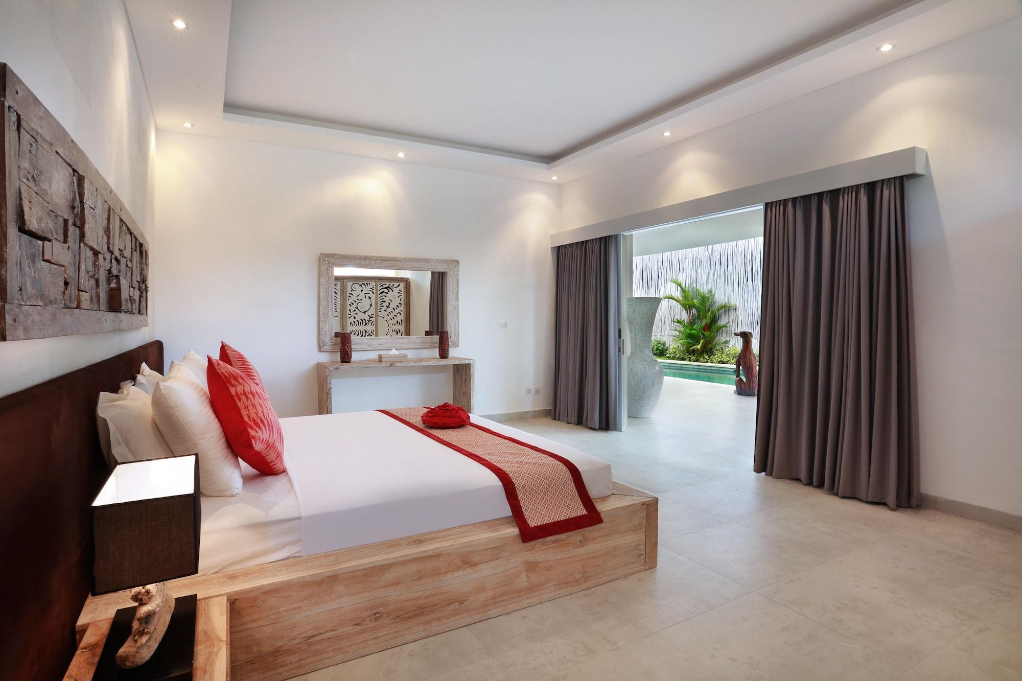 Seminyak White Design Villa Экстерьер фото