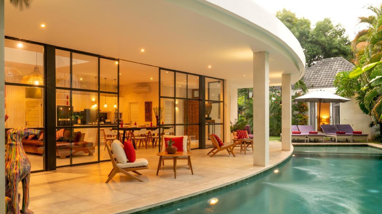 Seminyak White Design Villa Экстерьер фото