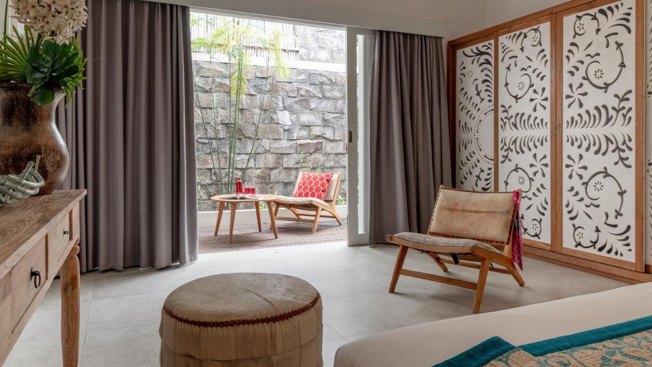 Seminyak White Design Villa Экстерьер фото