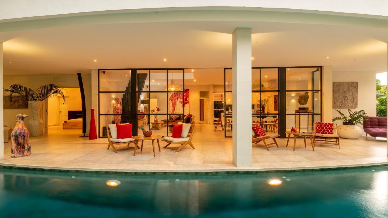Seminyak White Design Villa Экстерьер фото